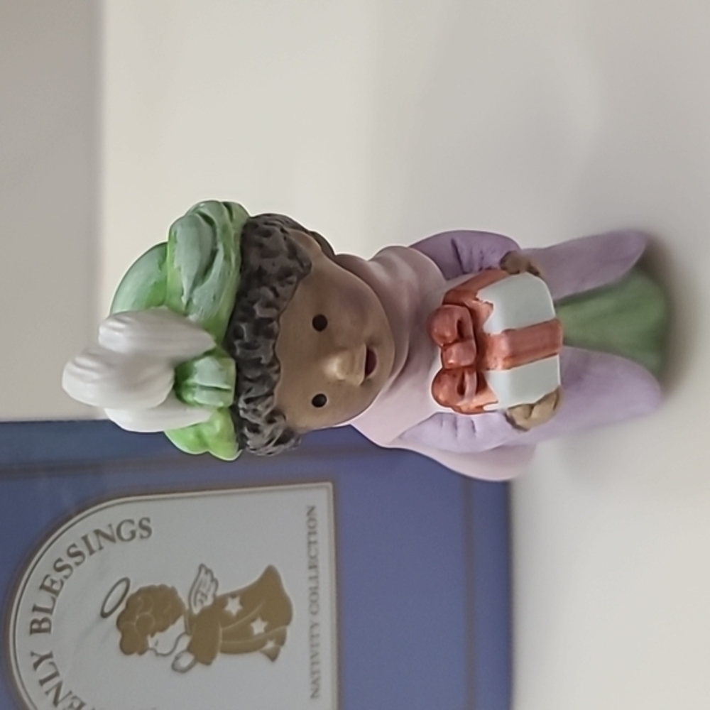 Avon 1986 Heavenly Blessings Nativity Collection Kasper